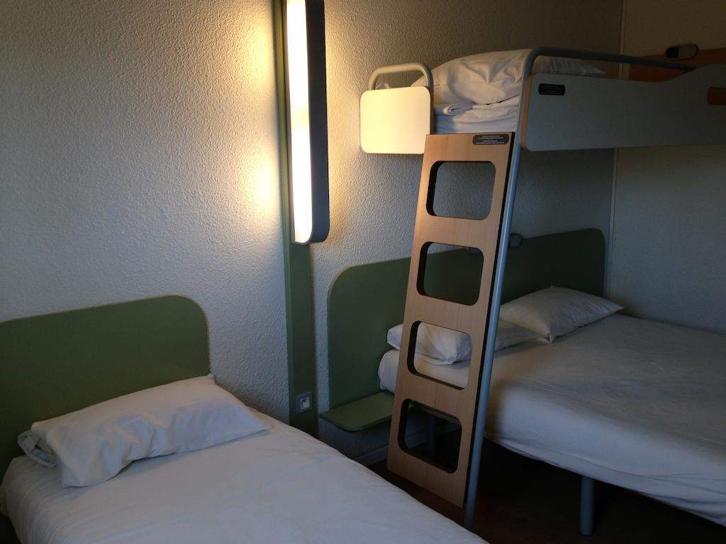 Ibis Budget Chartres Room photo