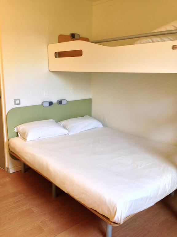 Ibis Budget Chartres Room photo